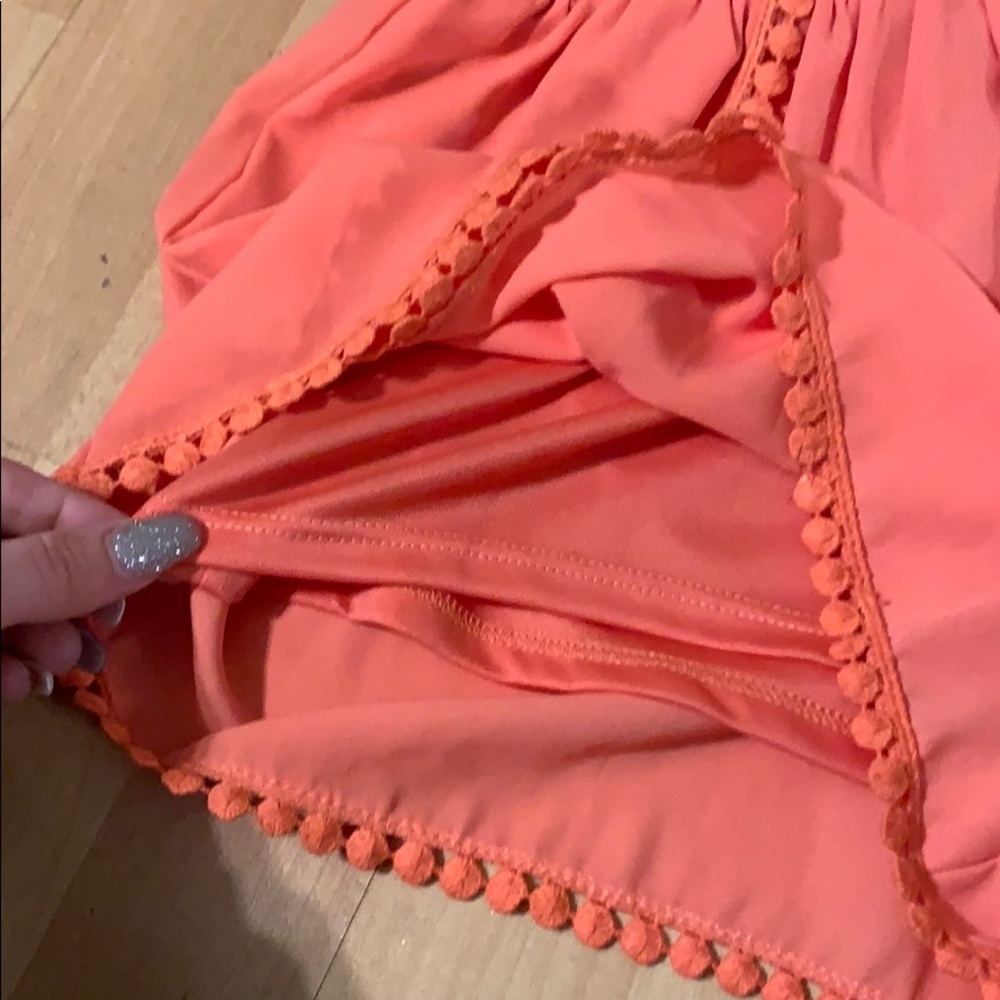 NWT Ruffle Shorts! - Picture 3 of 4